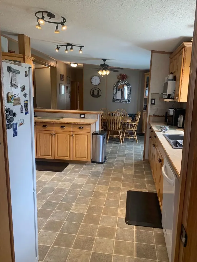 4142 Township Road 290 Rural Mountain View County AB T0M1L0