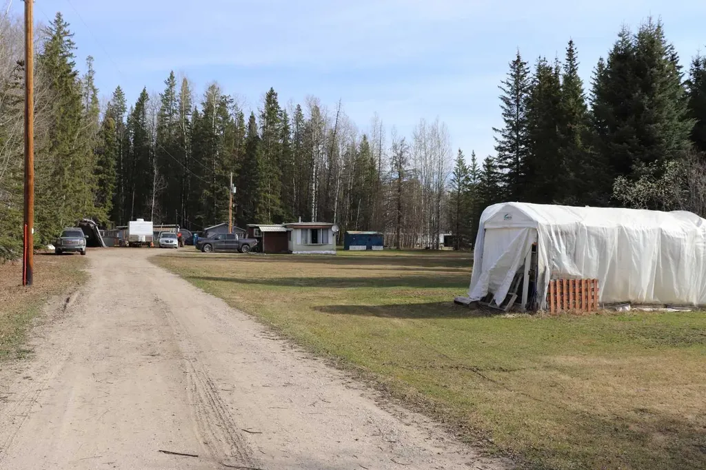 17018 Township Road 540 Rural Yellowhead County AB T7E 3J9