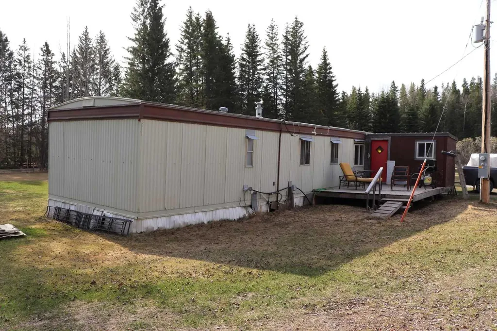 17018 Township Road 540 Rural Yellowhead County AB T7E 3J9