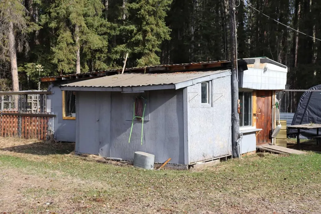17018 Township Road 540 Rural Yellowhead County AB T7E 3J9