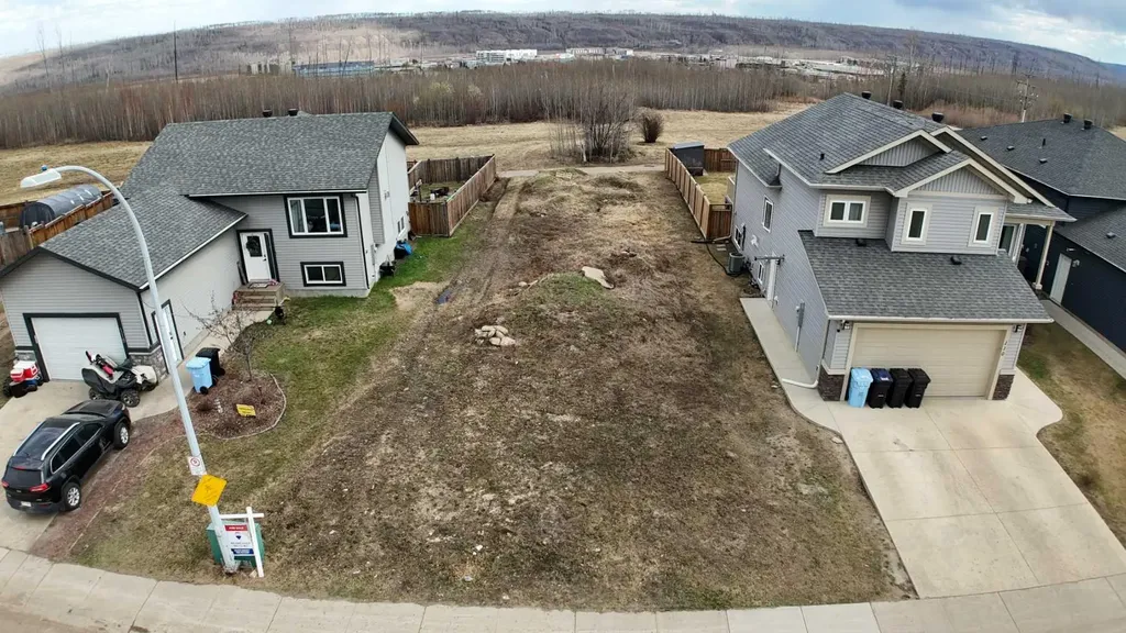 114 Adrian Crescent Fort Mcmurray AB T9J5J3