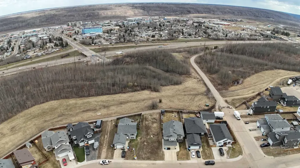 114 Adrian Crescent Fort Mcmurray AB T9J5J3