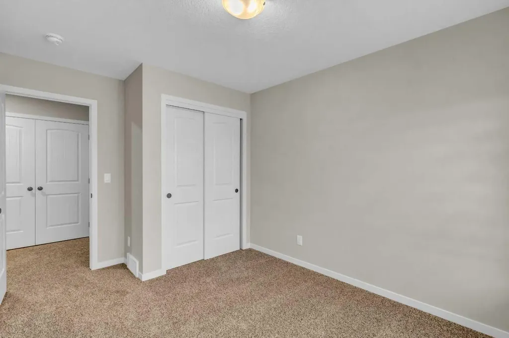 249 Aquila Drive NW Calgary AB T3R 1Y6
