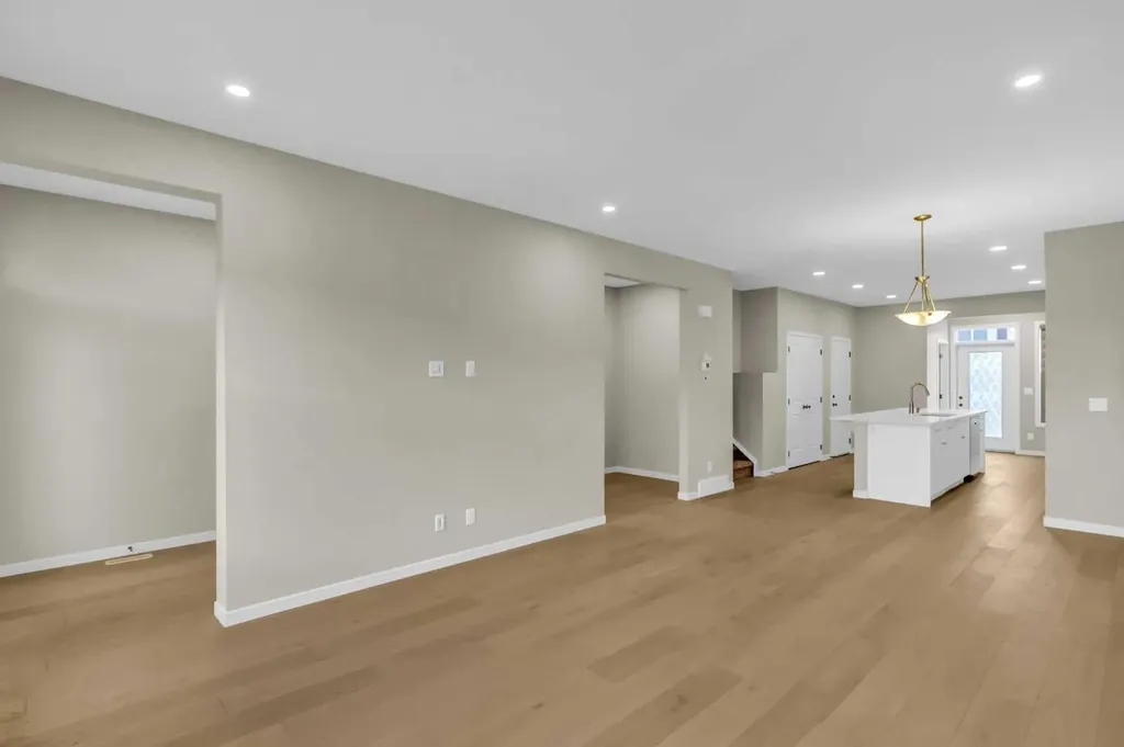 249 Aquila Drive NW Calgary AB T3R 1Y6