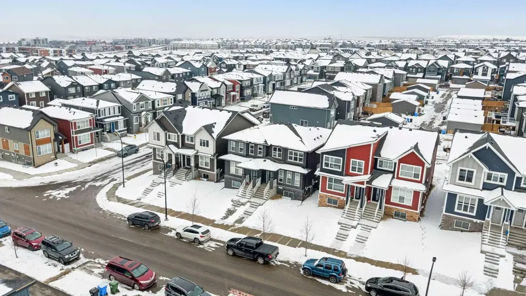 249 Aquila Drive NW Calgary AB T3R 1Y6
