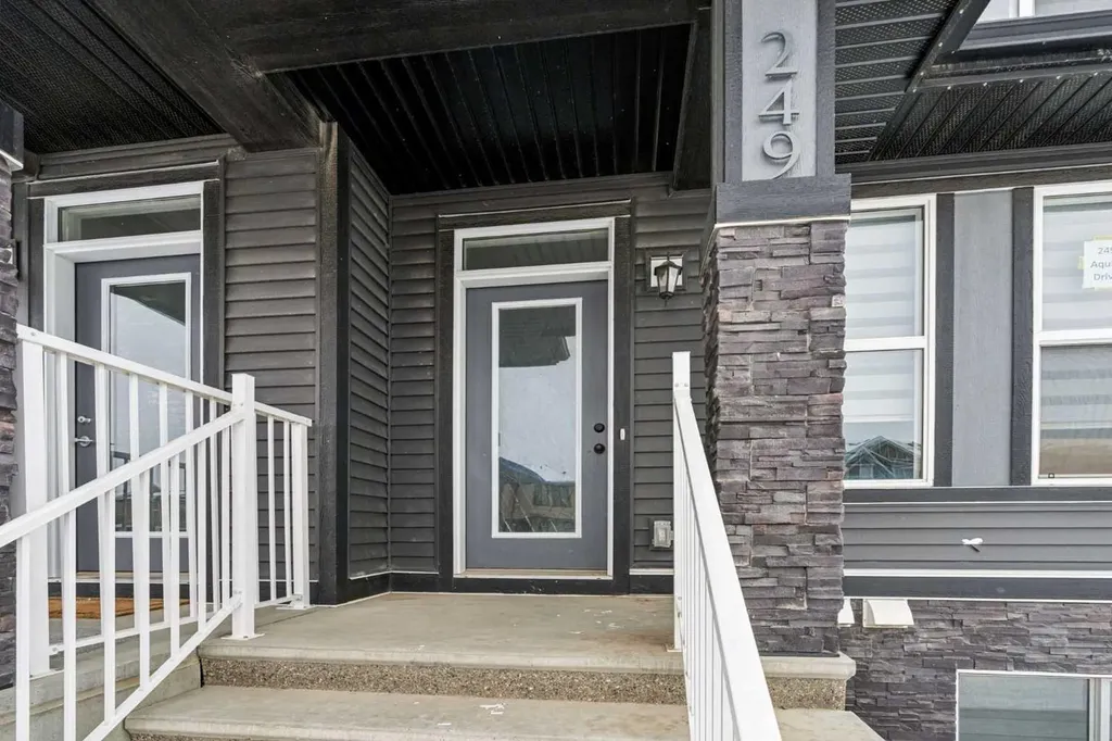 249 Aquila Drive NW Calgary AB T3R 1Y6