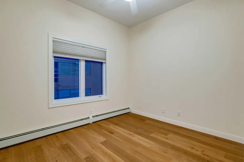 881 15 Avenue SW Calgary AB T2R 1R8