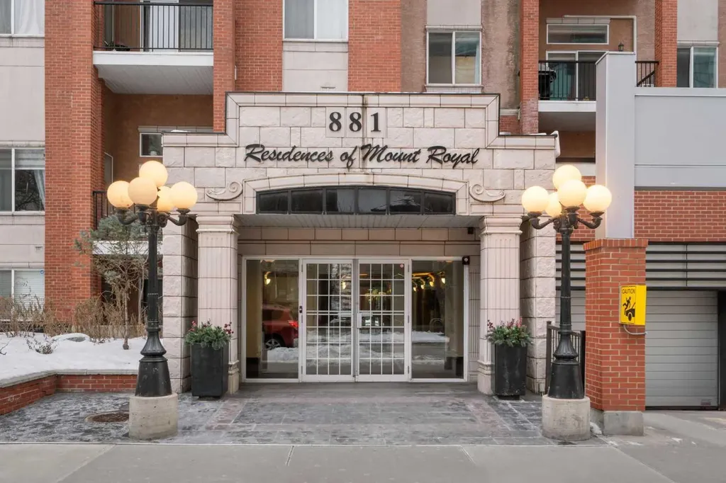 881 15 Avenue SW Calgary AB T2R 1R8