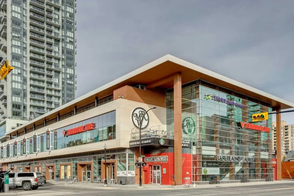 881 15 Avenue SW Calgary AB T2R 1R8