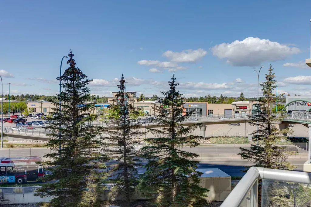 55 Spruce Place SW Calgary AB T3C 3X5