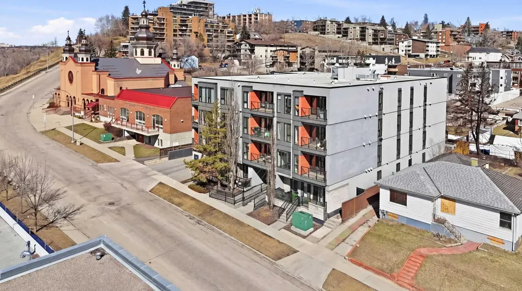 414 Meredith Road NE Calgary AB T2E5A6