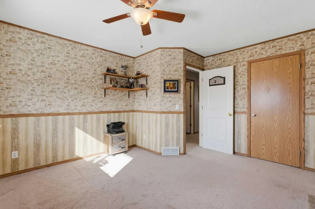 20 Covemeadow Manor NE Calgary AB T3K 6G5