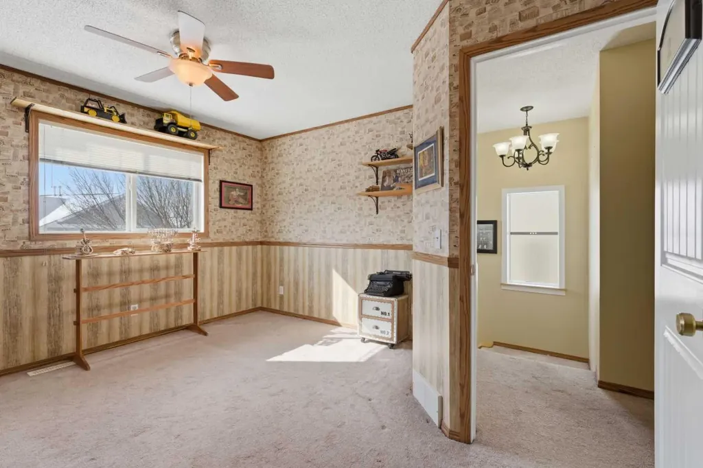 20 Covemeadow Manor NE Calgary AB T3K 6G5