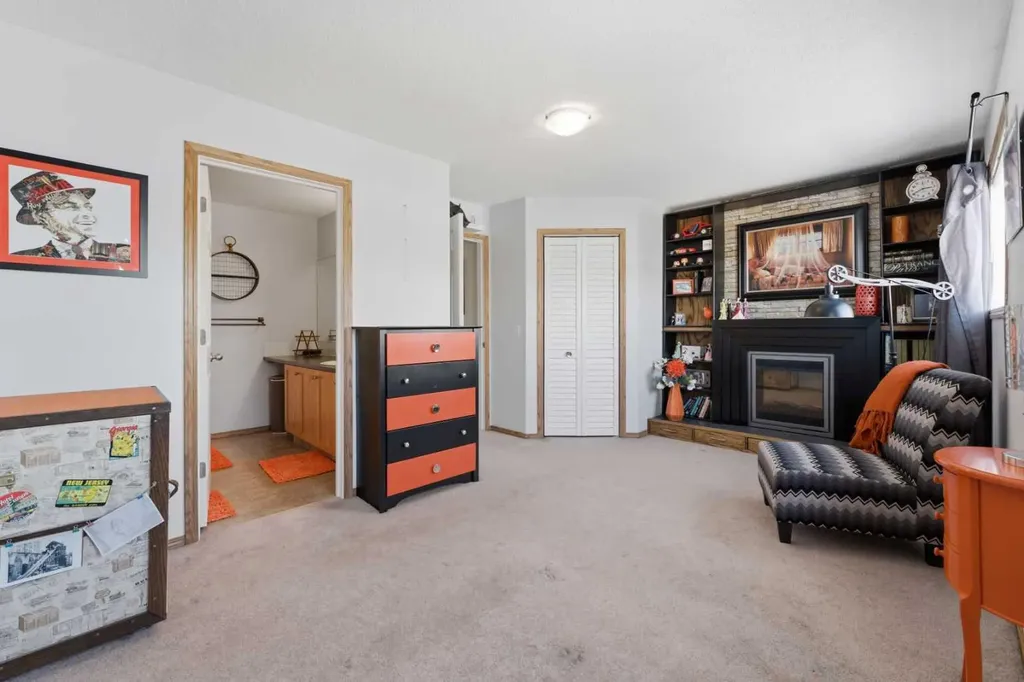 20 Covemeadow Manor NE Calgary AB T3K 6G5