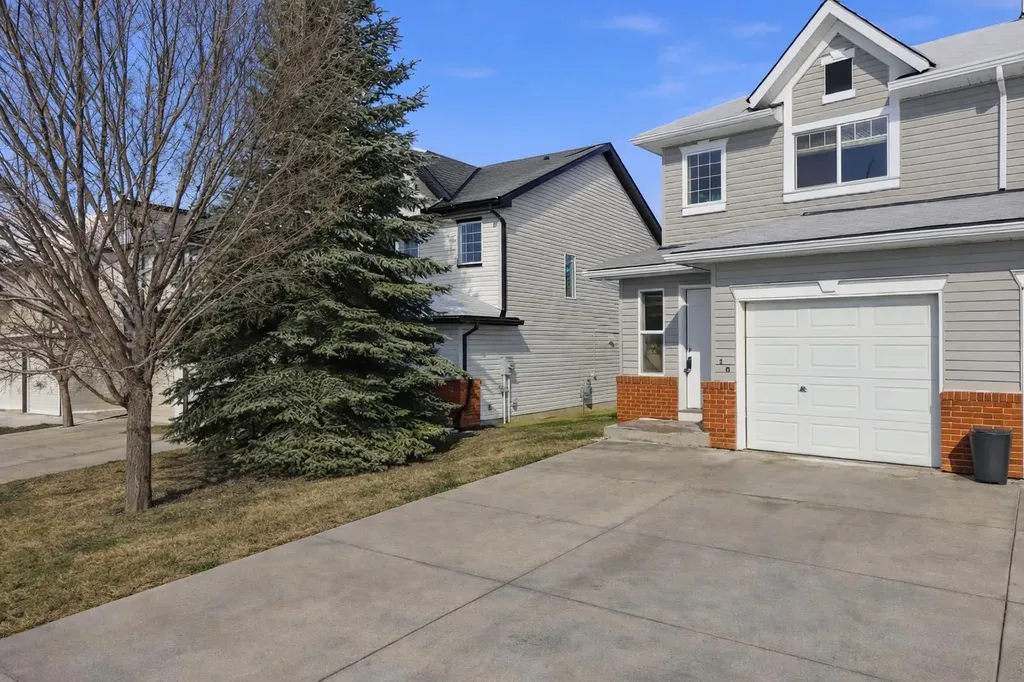 20 Covemeadow Manor NE Calgary AB T3K 6G5
