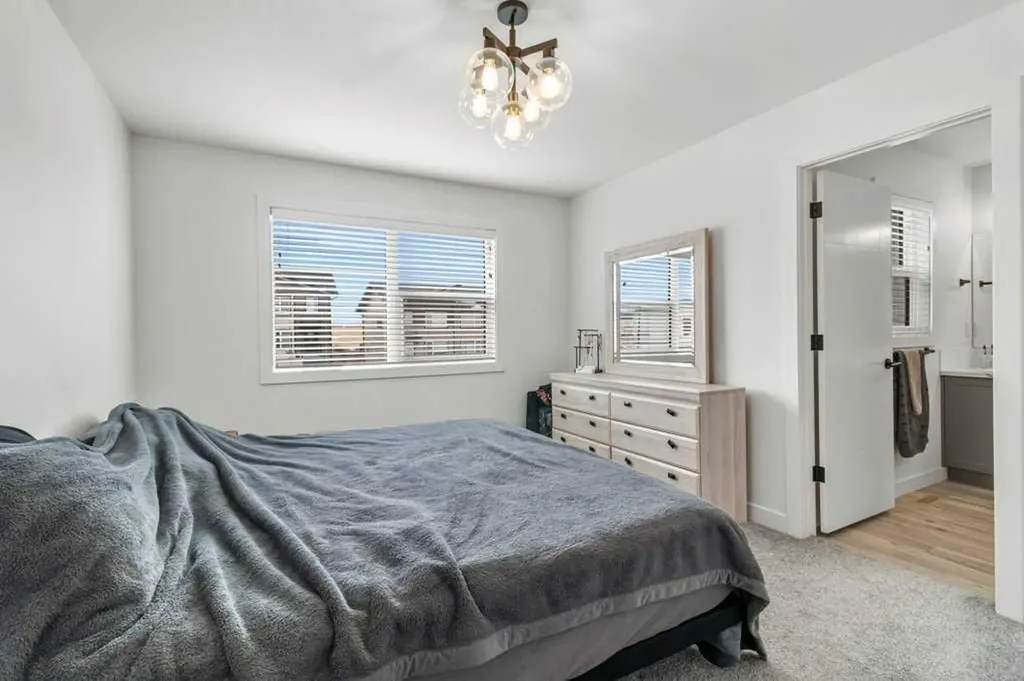 4143 Ryders Ridge Boulevard Sylvan Lake AB T4S 0K7