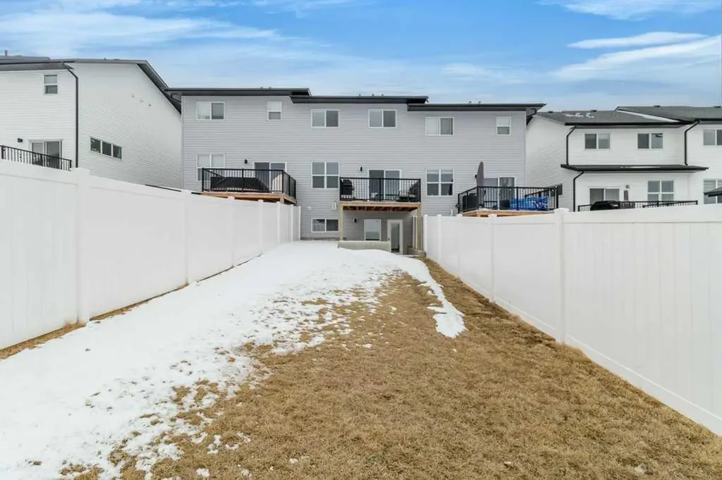 4143 Ryders Ridge Boulevard Sylvan Lake AB T4S 0K7
