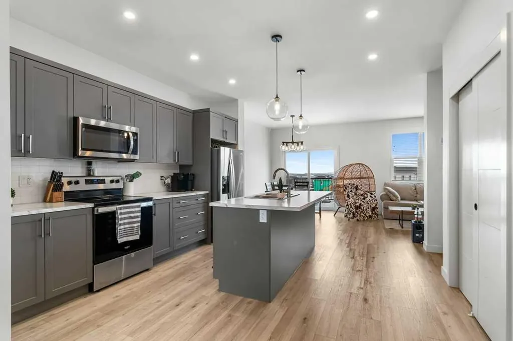 4143 Ryders Ridge Boulevard Sylvan Lake AB T4S 0K7