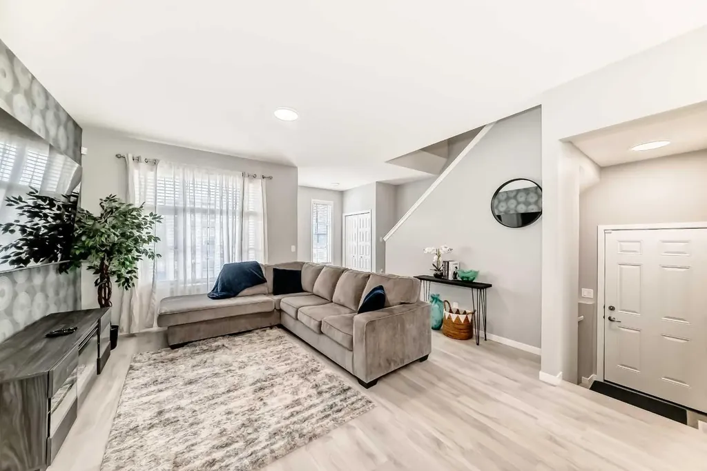 220 Cornerstone Grove NE Calgary AB T2N2A6