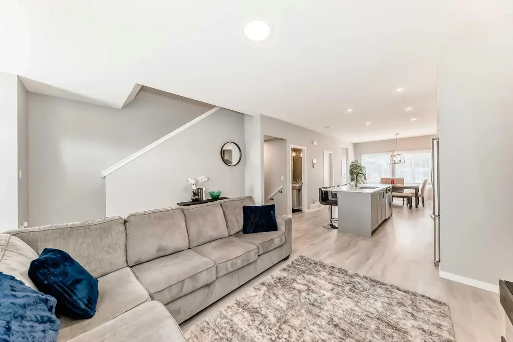 220 Cornerstone Grove NE Calgary AB T2N2A6