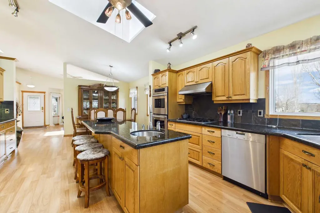 535 Cimarron Point Okotoks AB T1S 1S6