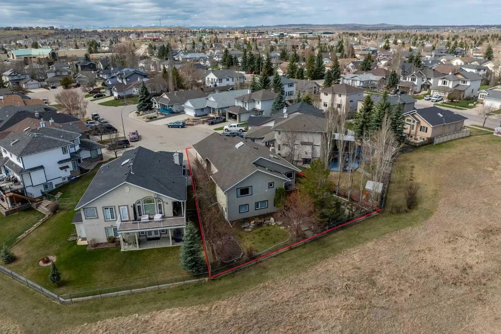 535 Cimarron Point Okotoks AB T1S 1S6