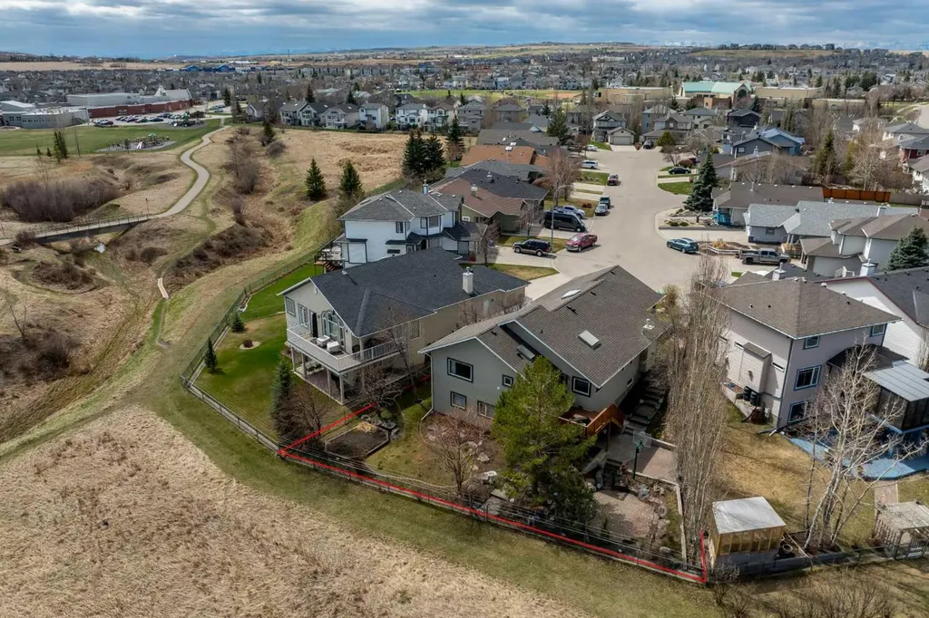 535 Cimarron Point Okotoks AB T1S 1S6