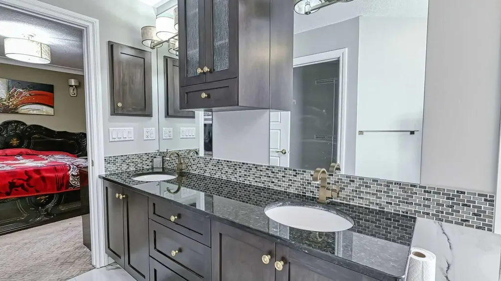 47 Saddlelake Way NE Calgary AB T3J 0V1
