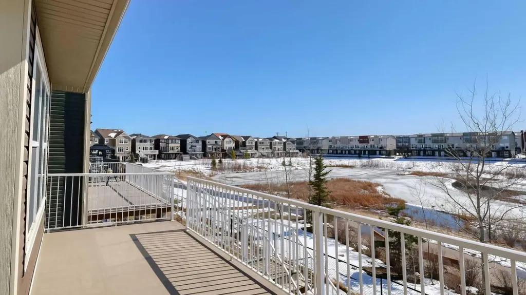 47 Saddlelake Way NE Calgary AB T3J 0V1