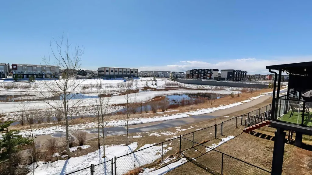47 Saddlelake Way NE Calgary AB T3J 0V1