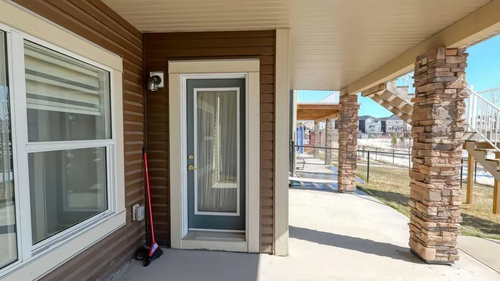 47 Saddlelake Way NE Calgary AB T3J 0V1