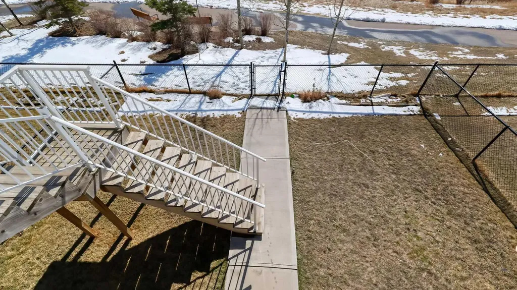 47 Saddlelake Way NE Calgary AB T3J 0V1