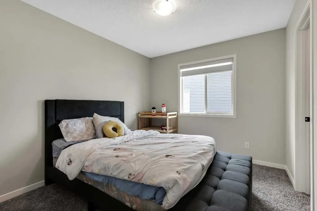 46 Creekstone Path SW Calgary AB T2X 4P7