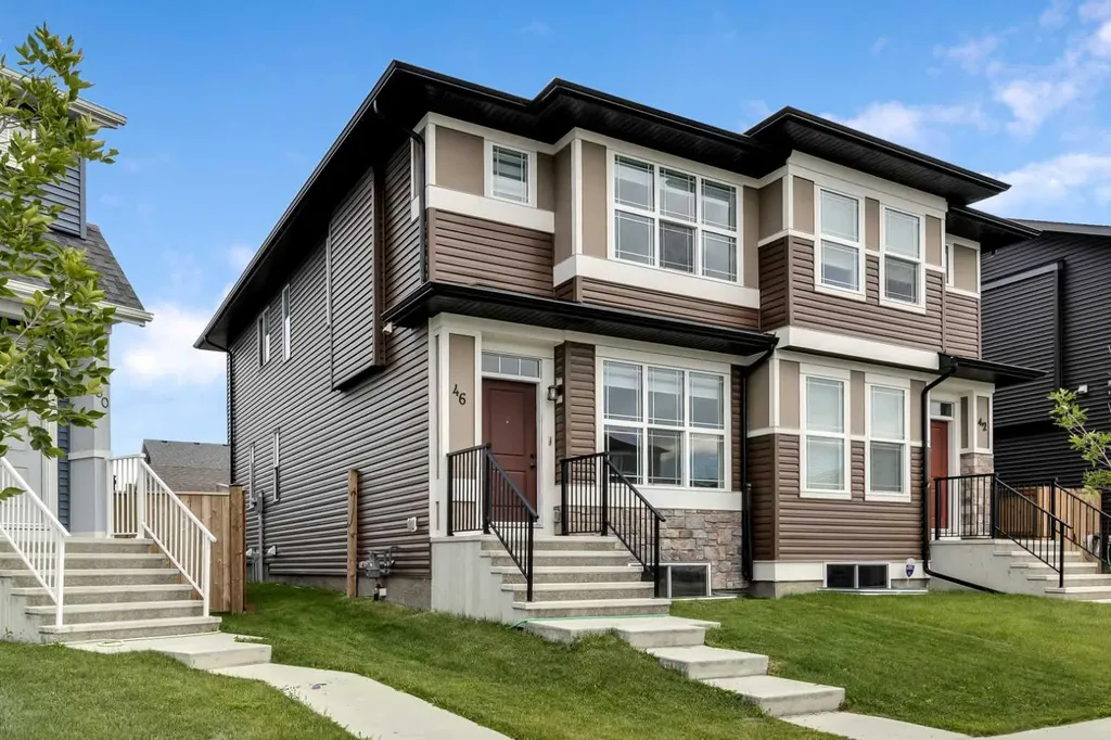 46 Creekstone Path SW Calgary AB T2X 4P7