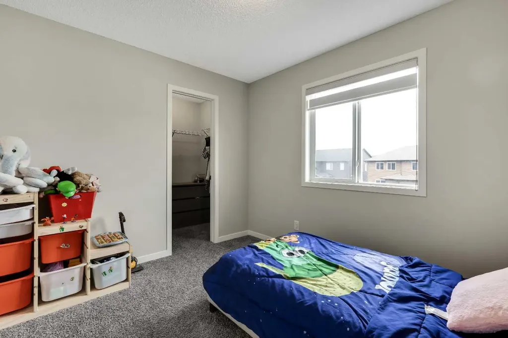 46 Creekstone Path SW Calgary AB T2X 4P7