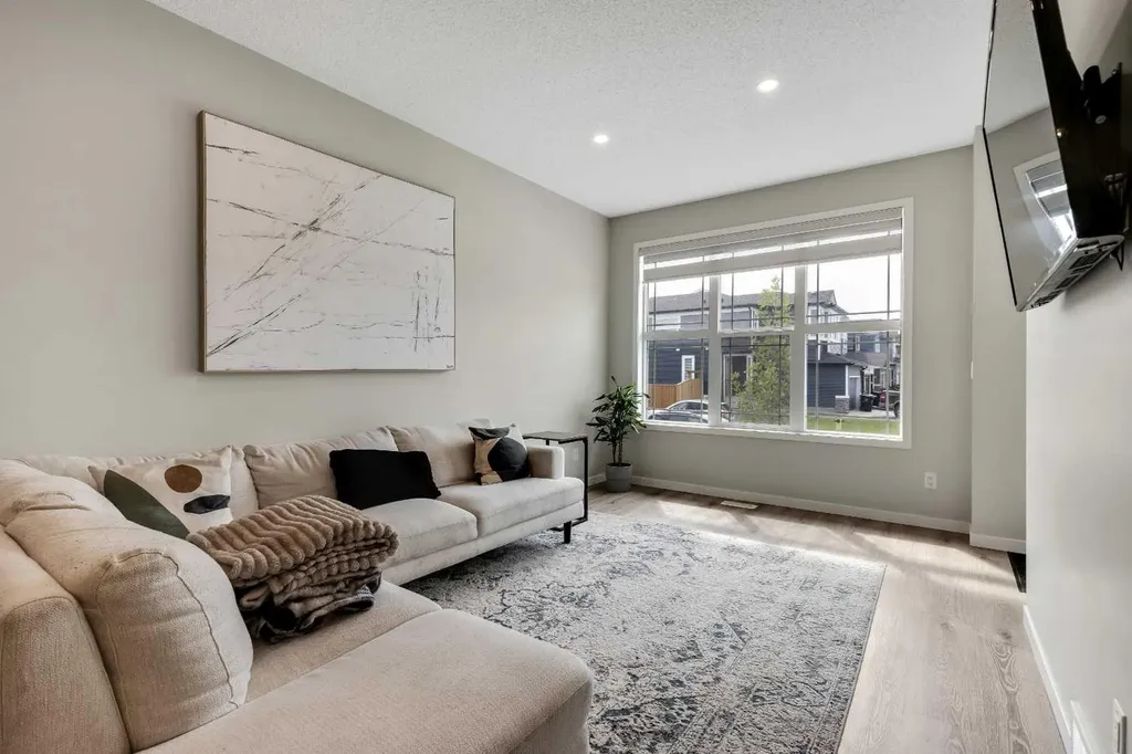 46 Creekstone Path SW Calgary AB T2X 4P7
