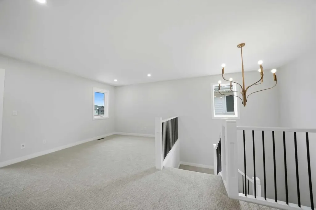 115 Crestview Boulevard Sylvan Lake AB T4S 0V8