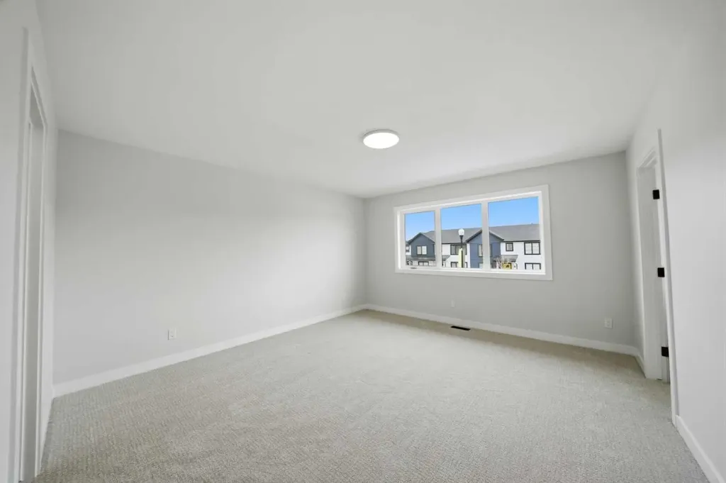 115 Crestview Boulevard Sylvan Lake AB T4S 0V8