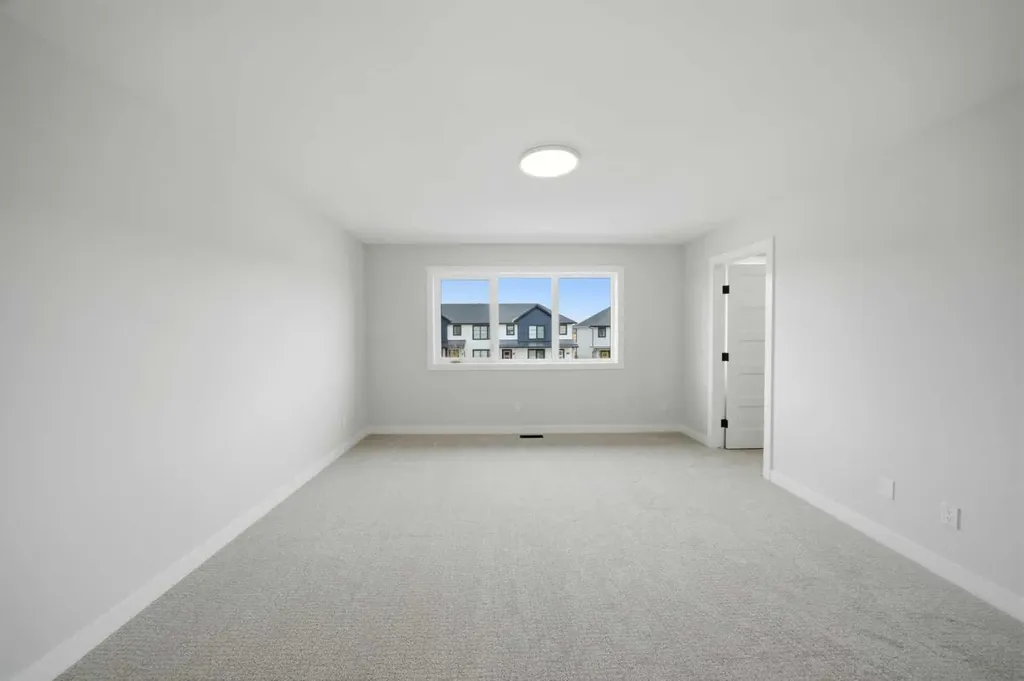 115 Crestview Boulevard Sylvan Lake AB T4S 0V8