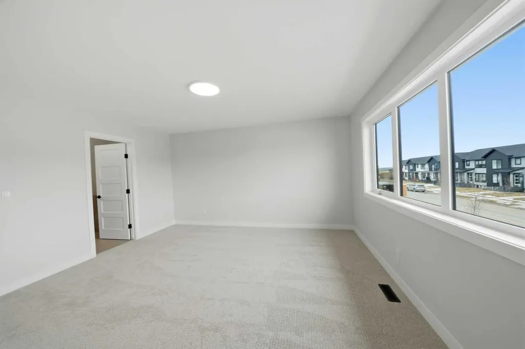115 Crestview Boulevard Sylvan Lake AB T4S 0V8