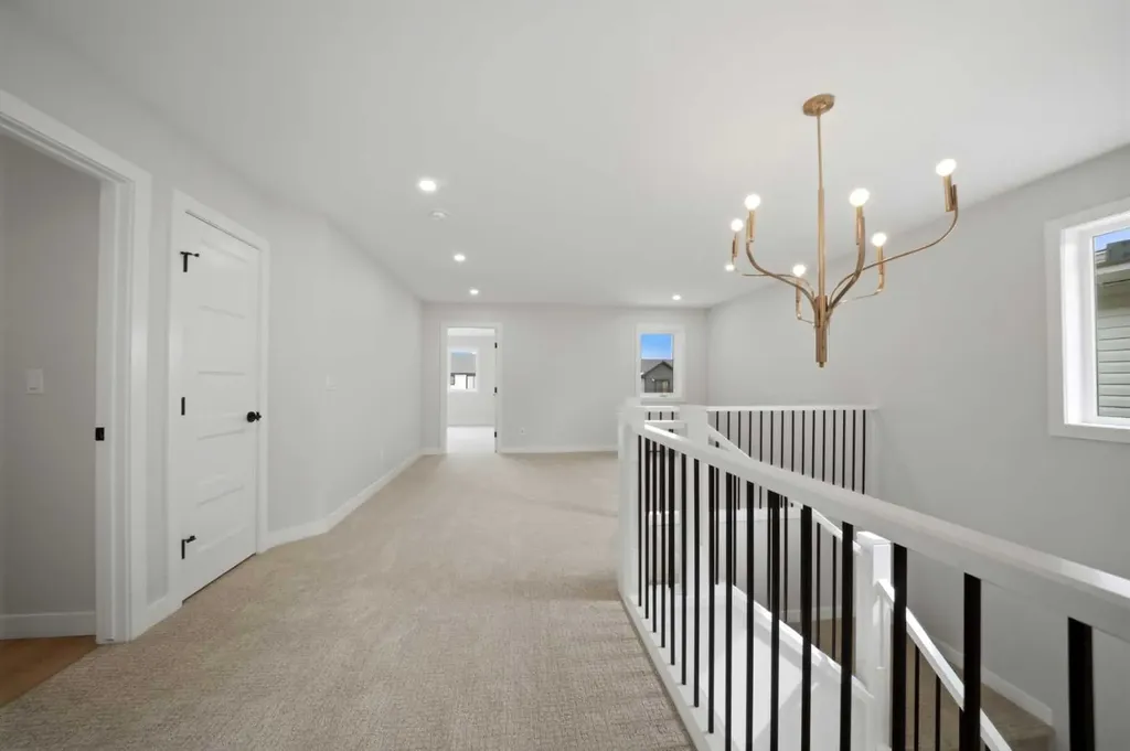115 Crestview Boulevard Sylvan Lake AB T4S 0V8