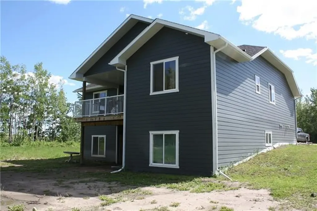 104 13442 Lakeland Drive Lac La Biche AB T0A 2C0