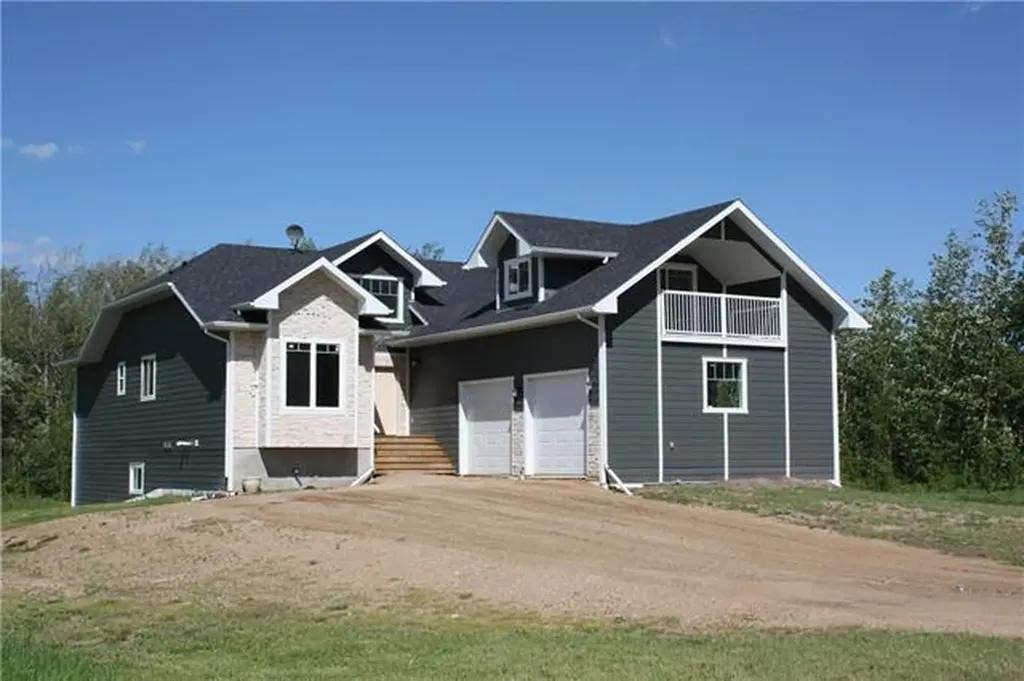 104 13442 Lakeland Drive Lac La Biche AB T0A 2C0