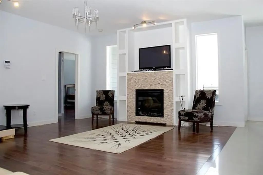 104 13442 Lakeland Drive Lac La Biche AB T0A 2C0
