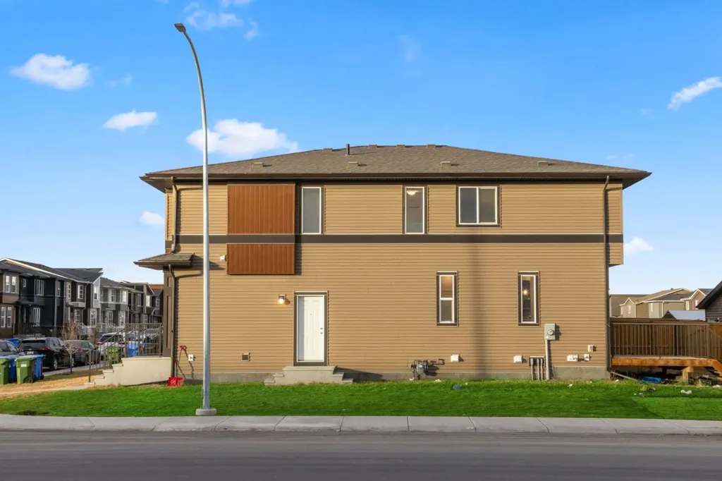 98 Cornerstone Link NE Calgary AB T3N 2Y6