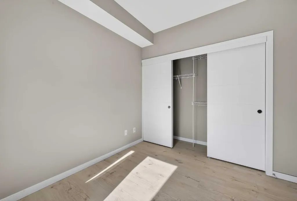 122 Mahogany Centre SE Calgary AB T3M2Y1