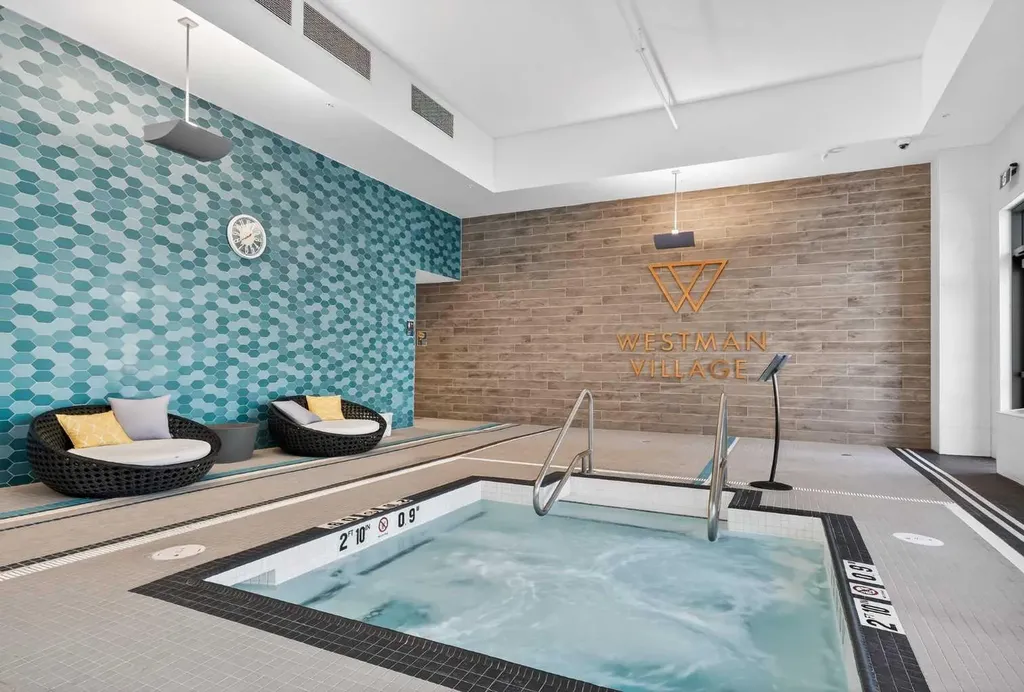 122 Mahogany Centre SE Calgary AB T3M2Y1