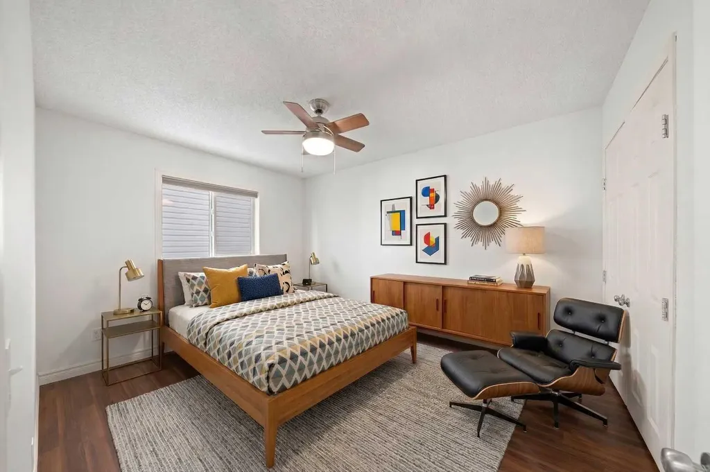 145 Cimarron Grove Circle Okotoks AB T1S 2M1