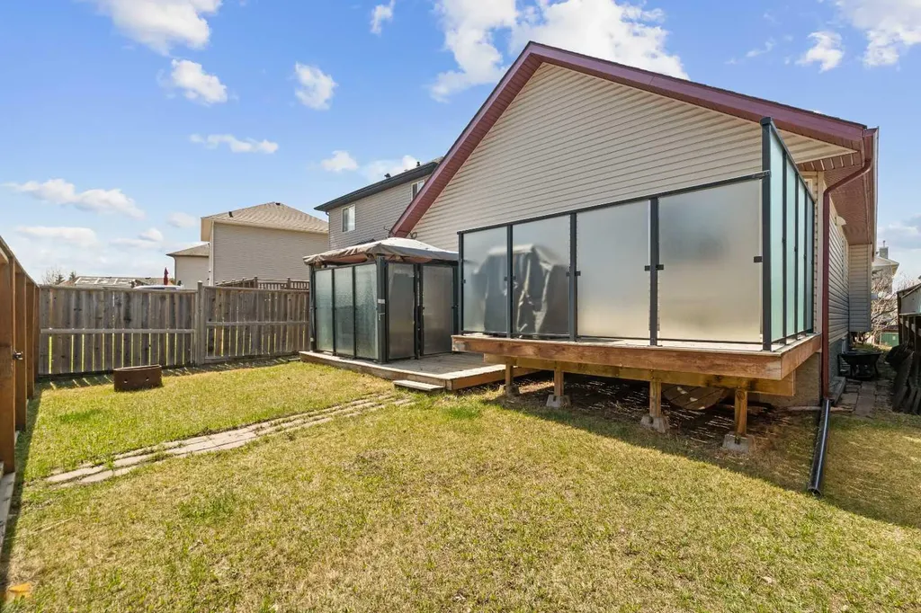 145 Cimarron Grove Circle Okotoks AB T1S 2M1