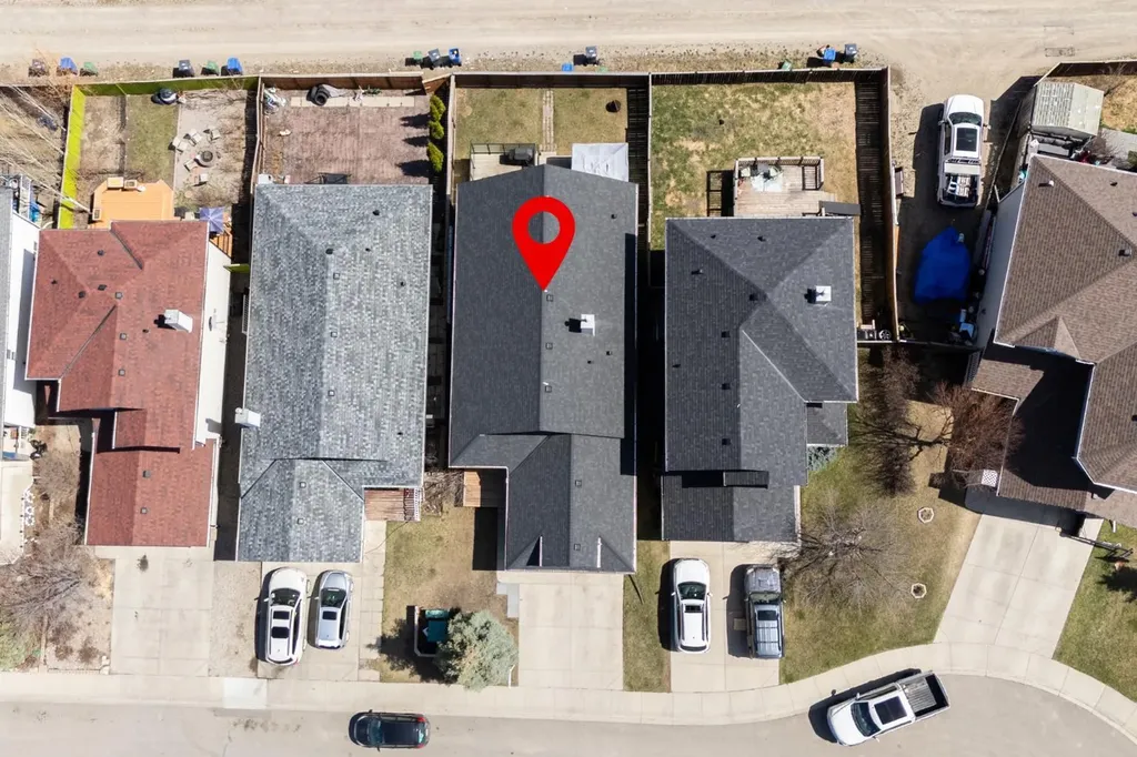 145 Cimarron Grove Circle Okotoks AB T1S 2M1